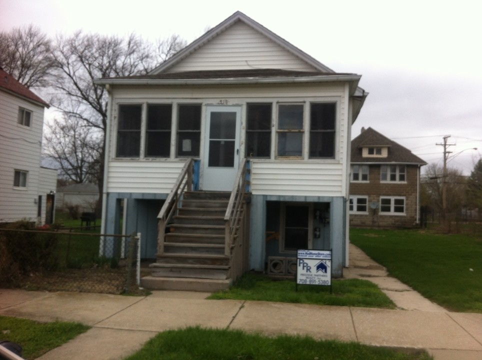 510 Garfield Ave in Calumet City, IL - Building Photo