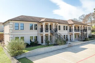 13165 Snow Ln in Willis, TX - Building Photo