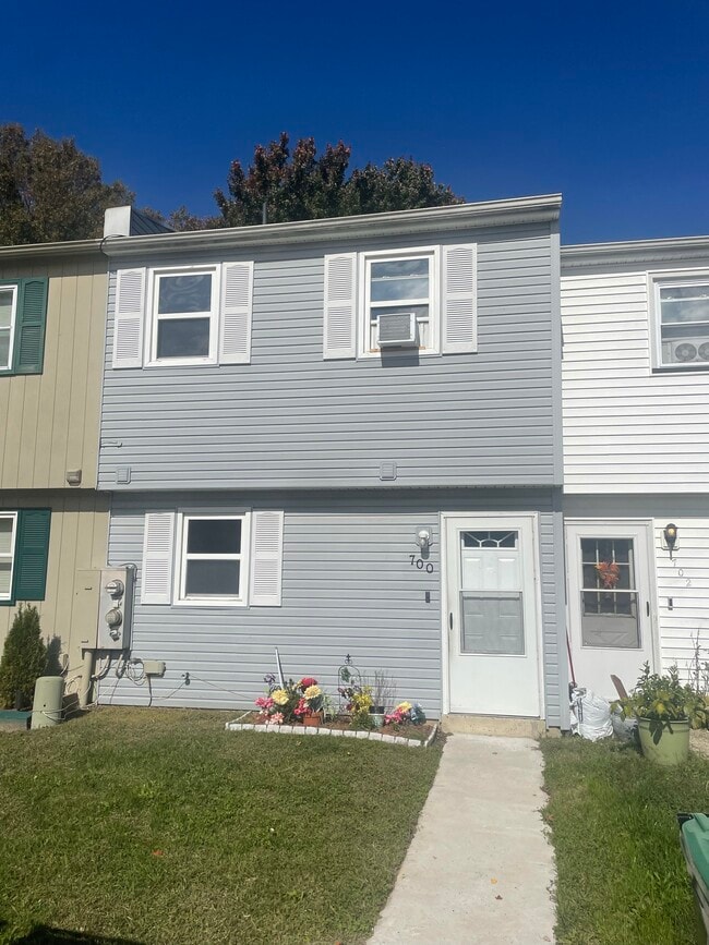 property at 700 Tara Dr