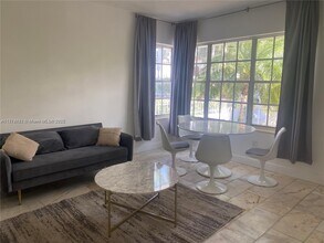 1526 Pennsylvania Ave in Miami Beach, FL - Building Photo - Building Photo