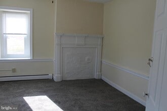 2093 PA-212 in Coopersburg, PA - Building Photo - Building Photo