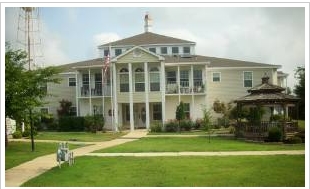 Mountain Lodge Apartments in Mountain View, AR - Foto de edificio