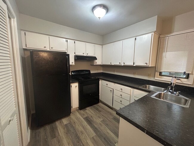 101-103 Chevis Dr in Cary, NC - Building Photo - Building Photo