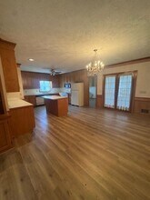 5677 Bentley Rd in Cumming, GA - Building Photo - Building Photo