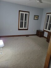 5855 Erwin Hwy in Chuckey, TN - Foto de edificio - Building Photo