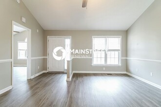 176 Breland Dr in Clayton, NC - Building Photo - Building Photo