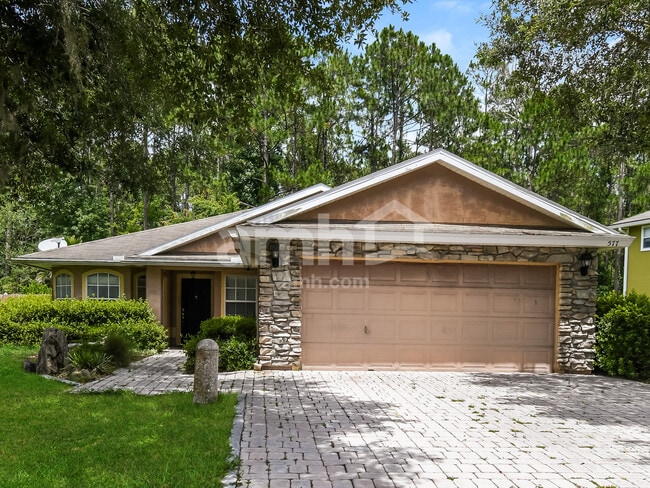 property at 577 Lady Lake Rd W