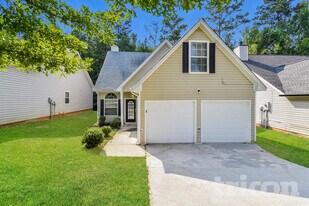 4551 Derby Loop in Fairburn, GA - Building Photo