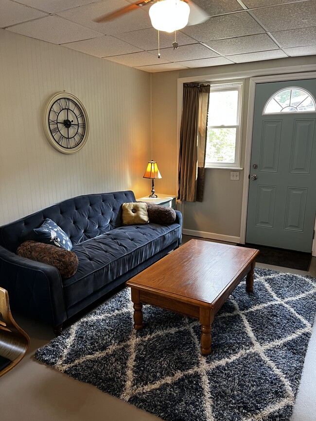 property at 133 S Moss Ave