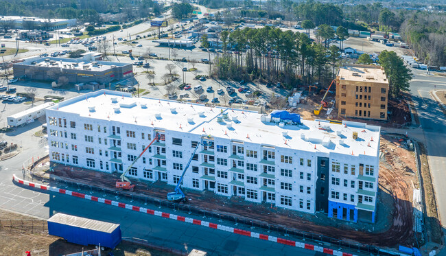 Altitude Raleigh Apartments in Raleigh, NC - Foto de edificio - Building Photo