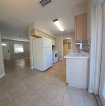 33918 Grant Ave in Leesburg, FL - Building Photo - Building Photo