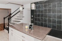 1302 Kienast Dr photo'