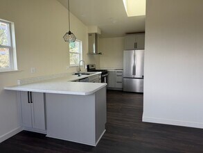 6442 Aspen Way in Eureka, CA - Building Photo - Building Photo