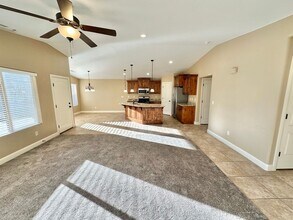 518 N Creek Ridge Cir in Washington, UT - Building Photo - Building Photo