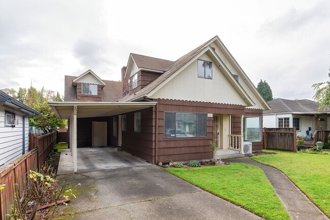 456 19th Ave in Longview, WA - Building Photo - Building Photo