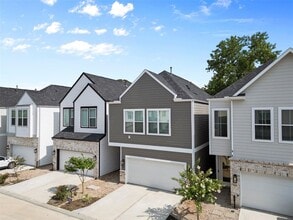 422 Stonework Sage Ln in Houston, TX - Building Photo - Building Photo