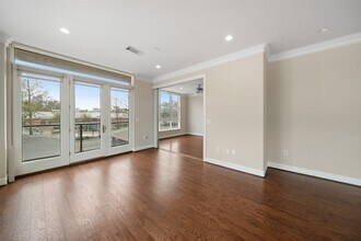 1419 Montrose Blvd in Houston, TX - Building Photo - Building Photo