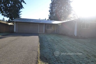 3007 Alderbrook Ct S in Puyallup, WA - Foto de edificio - Building Photo