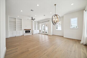 1747 Ojeman Spring Ln in Houston, TX - Building Photo - Building Photo