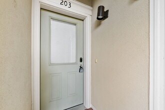 401 Mason Ct in Fort Collins, CO - Building Photo - Building Photo