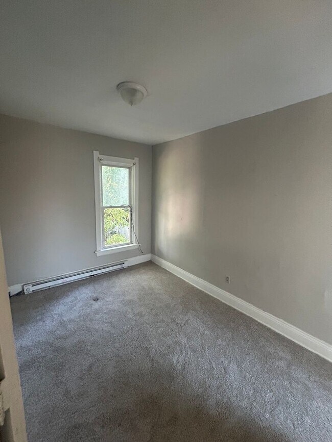303 Jervis St in Toledo, OH - Building Photo - Building Photo