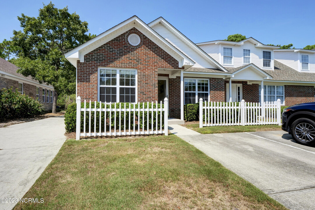 7748 Trap Way in Wilmington, NC - Building Photo