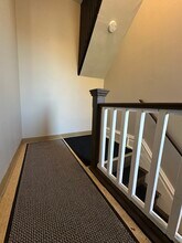 134 Sherman St in Mount Oliver, PA - Foto de edificio - Building Photo