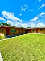 15002 NE 11th Ct in Miami, FL - Building Photo