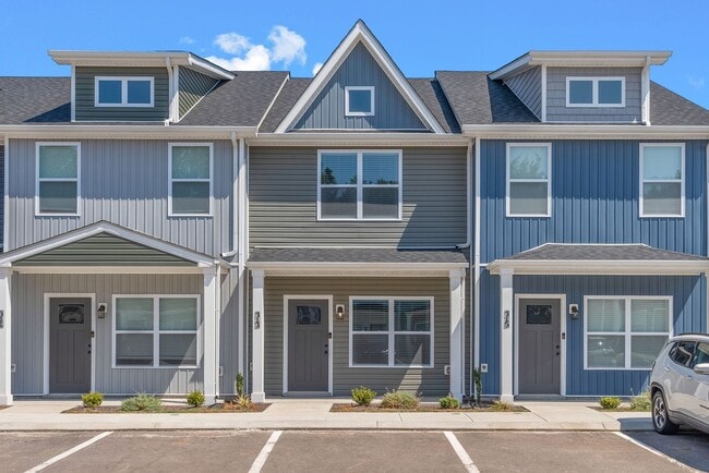 property at 313 Front Rdg Cir