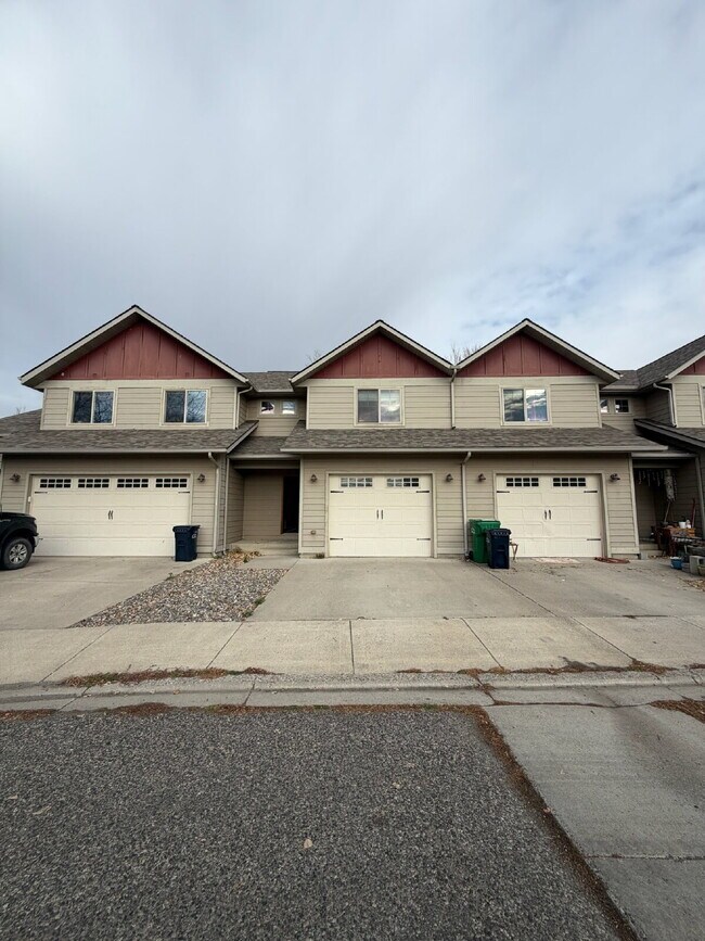 1460 Juniper St in Bozeman, MT - Building Photo - Building Photo