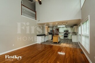 3274 Brooksong Way in Dacula, GA - Foto de edificio - Building Photo