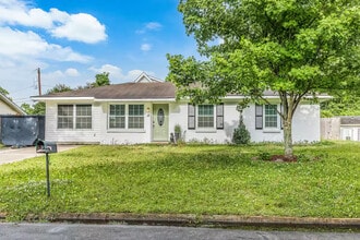 12 Horne Pl in Savannah, GA - Building Photo - Building Photo