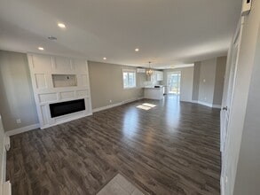 15 Clover St in Moncton, NB - Building Photo - Building Photo
