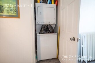 182 Clinton St in Toronto, ON - Building Photo - Building Photo