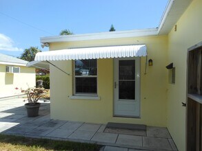 1610 Binney Dr in Fort Pierce, FL - Building Photo - Building Photo