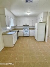 1084 Red Barn Rd in Breaux Bridge, LA - Building Photo - Building Photo