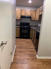 1167 Abbey Ln-Unit -E1 in Chesterton, IN - Building Photo - Building Photo