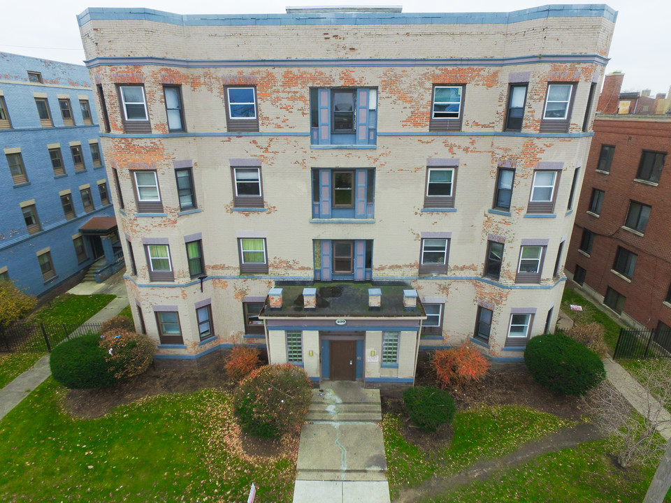 Prescott Place in Toledo, OH - Building Photo