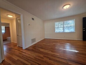 3601 Bull St in Savannah, GA - Foto de edificio - Building Photo