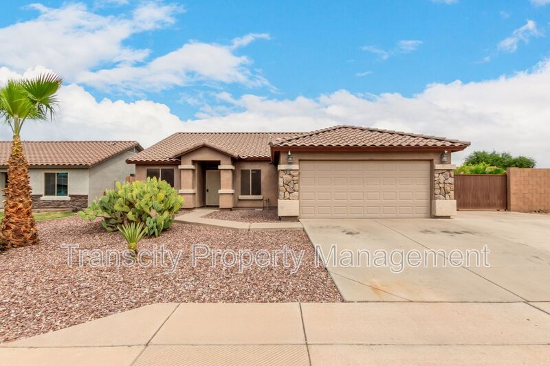 10264 E Dolphin Ave in Mesa, AZ - Building Photo