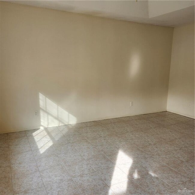 8 Gastel Cir in Edinburg, TX - Building Photo - Building Photo