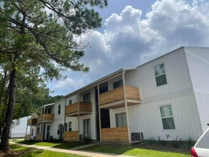 Bay Towne in Mobile, AL - Foto de edificio - Building Photo