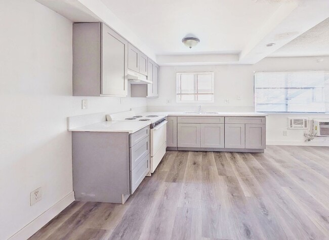 8061 8th St in Buena Park, CA - Building Photo - Building Photo