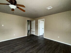 705 5th St in Elgin, OK - Building Photo - Building Photo