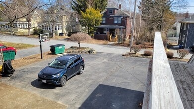 10 Marion St in Hudson, MA - Building Photo - Building Photo