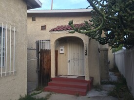 1132 N Mariposa Ave, Unit 1132 in Los Angeles, CA - Building Photo