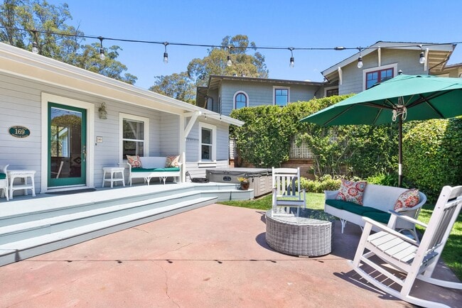 169 Moran Way in Santa Cruz, CA - Building Photo - Building Photo