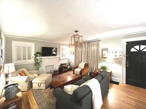 1387 Ormewood Ave SE in Atlanta, GA - Foto de edificio - Building Photo