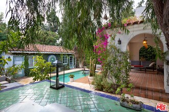 408 17th St in Santa Monica, CA - Building Photo - Building Photo