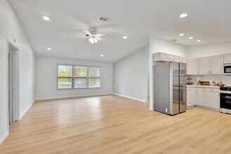 9312 Pinion Dr in Wellington, FL - Foto de edificio - Building Photo